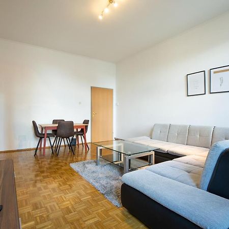 Two Bedrooms Family Nice Apartment เวียนนา ภายนอก รูปภาพ