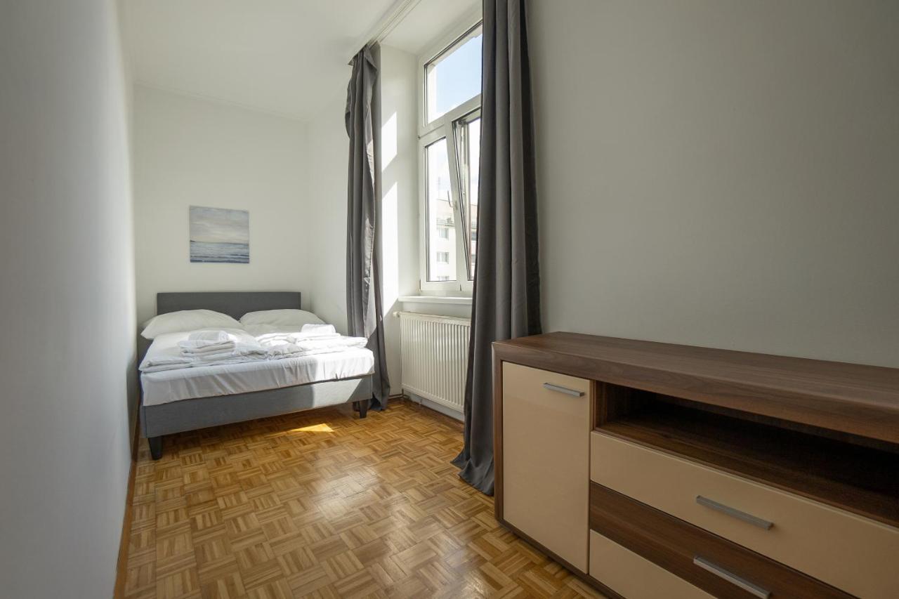 Two Bedrooms Family Nice Apartment เวียนนา ภายนอก รูปภาพ