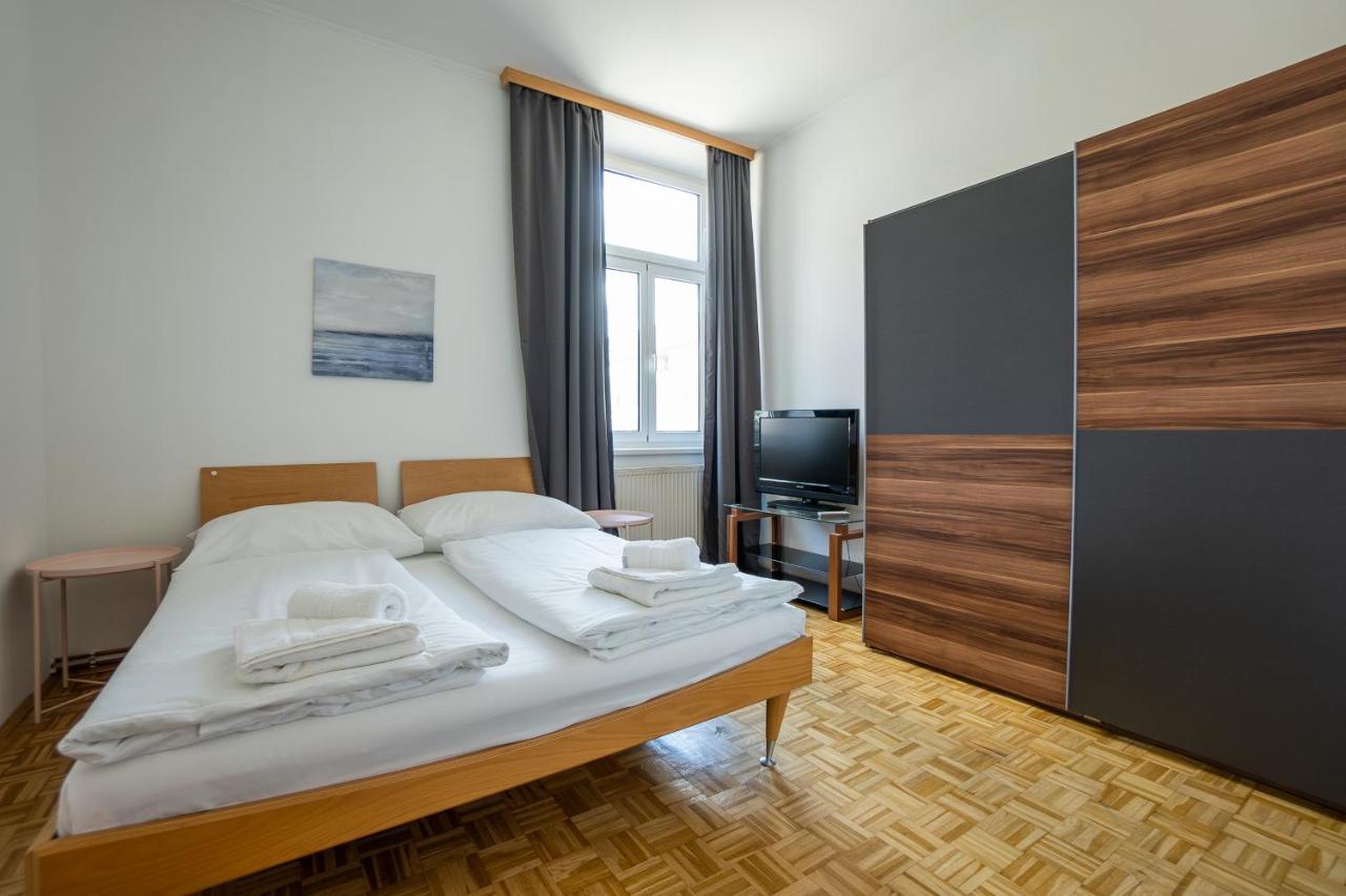 Two Bedrooms Family Nice Apartment เวียนนา ภายนอก รูปภาพ